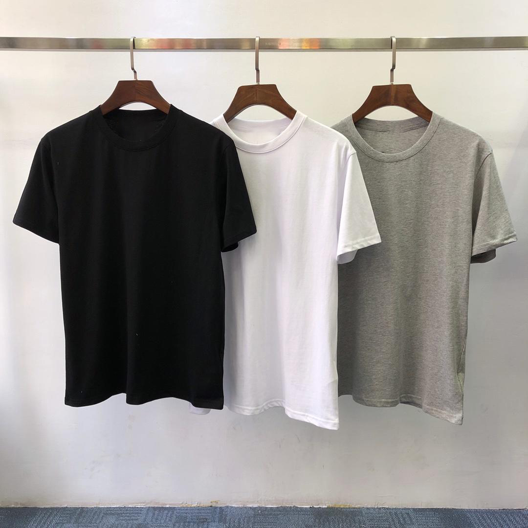 2021 New luxur embroidery T-shirt fashion Men and women Design T-shirts Female Tshirts high quality black and white100% cottn free shipping, White;black 
2021 New luxur embroidery T-shirt fashion Men and women Design T-shirts Female Tshirts high quality black and white100% cottn free shipping, White;black