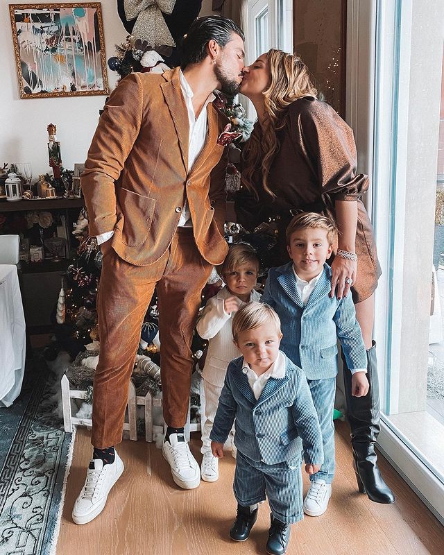High Quality Corduroy Formal Suits Dinner Tuxedos Little Boy Kids Children For Wedding Birthday Party Prom Suit Wear 2 Pieces