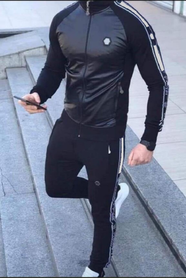 Designer Mens Tracksuit Two Pieces Sets Jackets Long Sleeves And Pants With Letters Embroidery Fashion Style Spring Autumn Outwear Sports Se, Gray
Designer Mens Tracksuit Two Pieces Sets Jackets Long Sleeves And Pants With Letters Embroidery Fashion Style Spring Autumn Outwear Sports Se, Gray