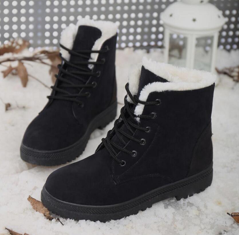 Snow Boots Men's and women's Martin shoes flat heel winter plus warm classic casual bag, Black
Snow Boots Men's and women's Martin shoes flat heel winter plus warm classic casual bag, Black