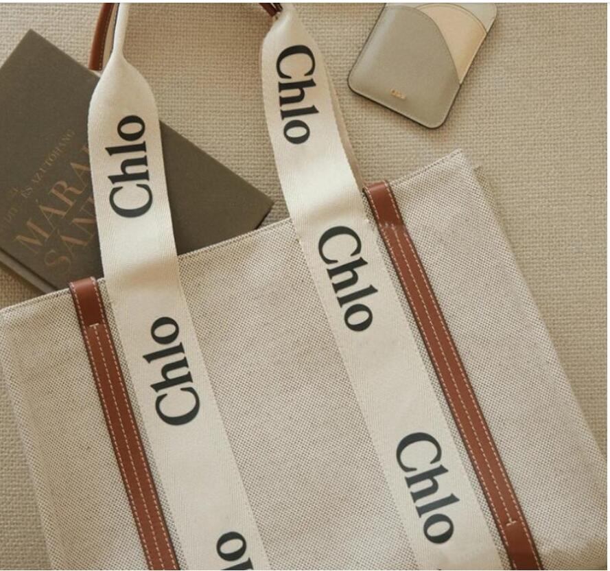 2021 Top Quality canvas Fashion Women Shoulder Bags Chain Bag Leather Handbags Wallet Purse Cosmetic Crossbody Bags Tote, Beige with black
2021 Top Quality canvas Fashion Women Shoulder Bags Chain Bag Leather Handbags Wallet Purse Cosmetic Crossbody Bags Tote, Beige with black