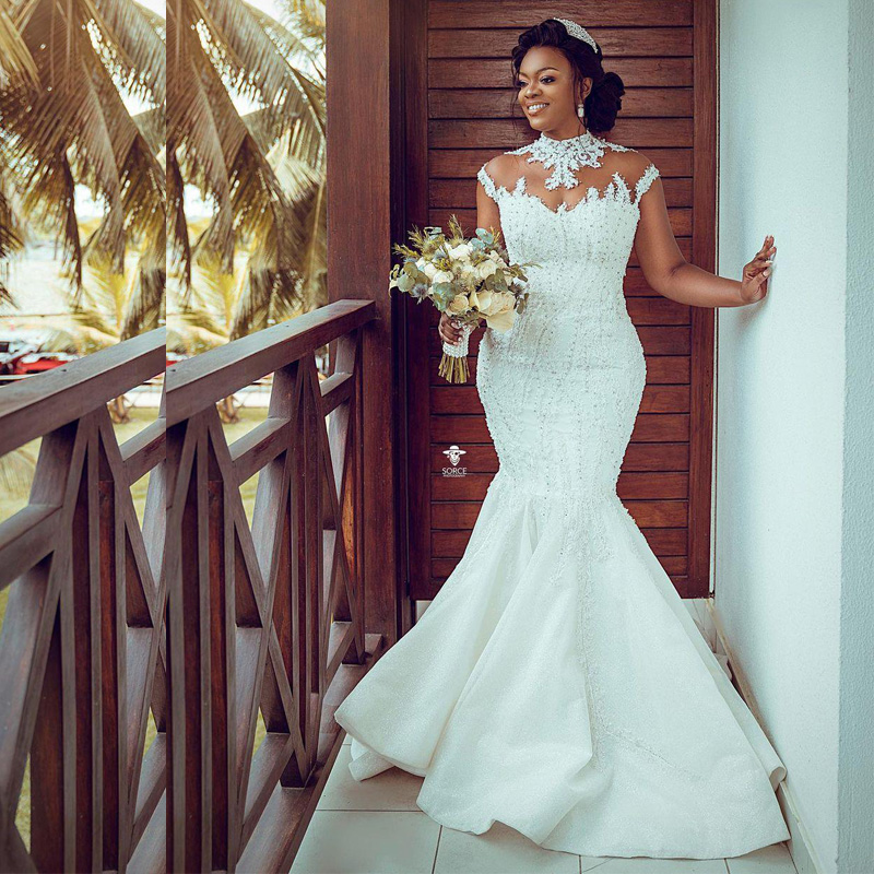Shiny African High Neck Mermaid Wedding Dresses Appliques Lace Beads Sequins Cap Sleeve Long Plus Size Bridal Gowns Sheer Nude Neck Vestidos
