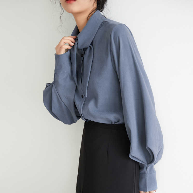 Hong Kong Style Vintage Female Shirts Bow Tie Rabbit Ear Temperament Lantern Sleeve Joker Loose Women Tops and Blouses 6461 50 210528