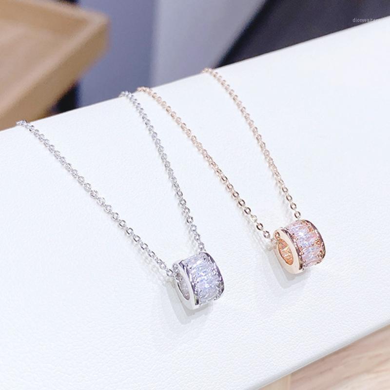 Chains BOTU Luxury Zircon Round Shape Pendants Necklace For Women Golden Simplicity Pendant Exquisite Femme Drop Bijoux
Chains BOTU Luxury Zircon Round Shape Pendants Necklace For Women Golden Simplicity Pendant Exquisite Femme Drop Bijoux