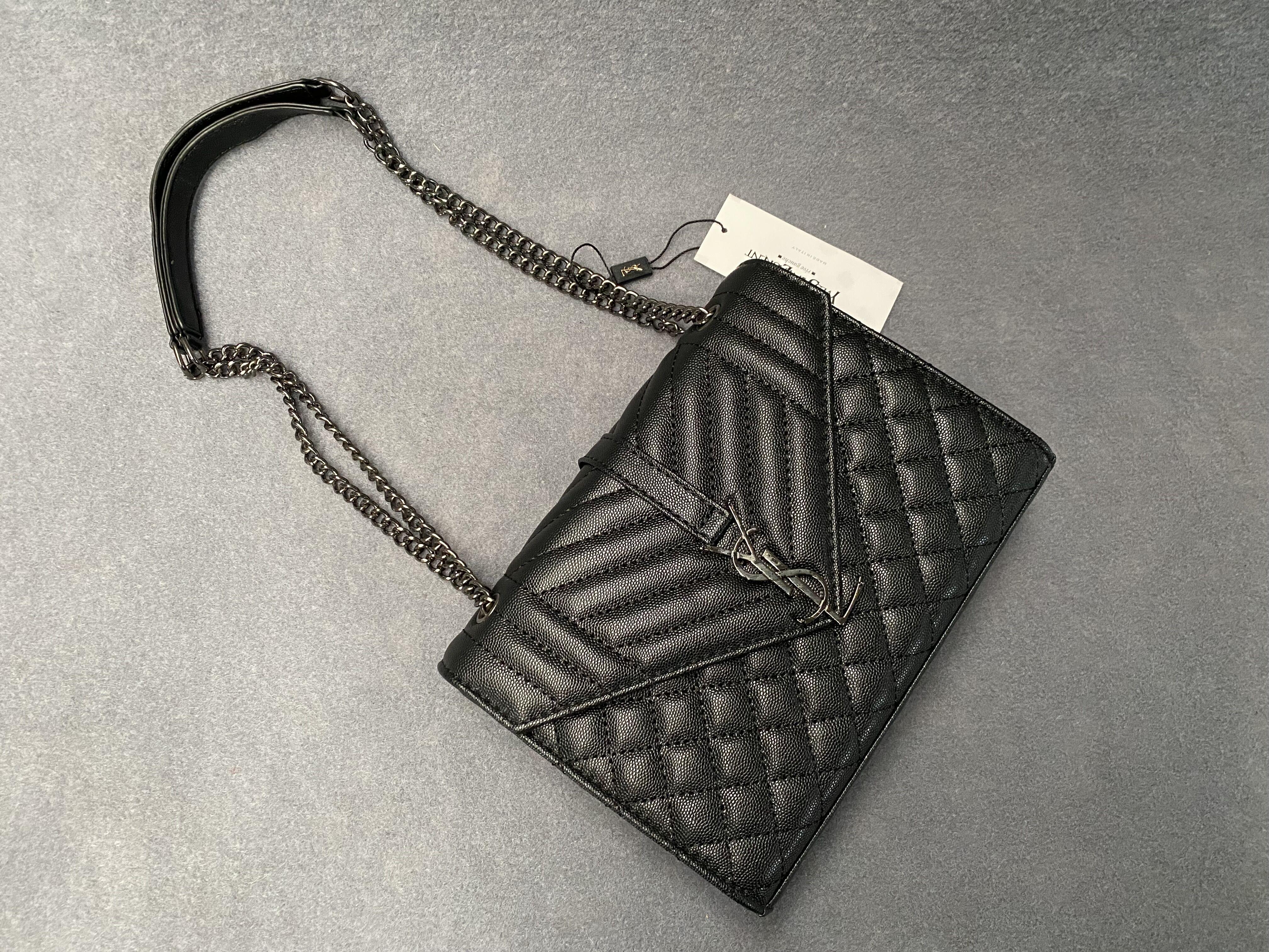 GGLVLouis
VittonYSL
VUTTON Handbags Women Leather Chain Messenger Bags Luxury Shoulder Bags Top Quality Shopping, Red;black
GGLVLouis
VittonYSL
VUTTON Handbags Women Leather Chain Messenger Bags Luxury Shoulder Bags Top Quality Shopping, Red;black