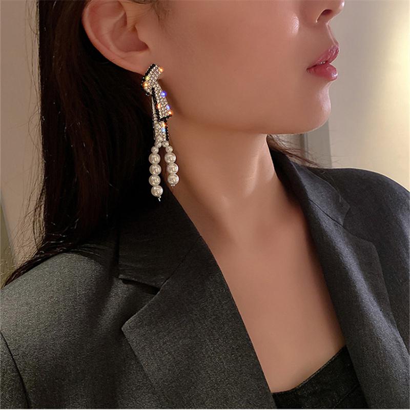Dangle & Chandelier FYUAN Rhinestone Crystal Earrings For Women Exquisite Long Tassel Pearl Weddings Party Jewelry
Dangle & Chandelier FYUAN Rhinestone Crystal Earrings For Women Exquisite Long Tassel Pearl Weddings Party Jewelry