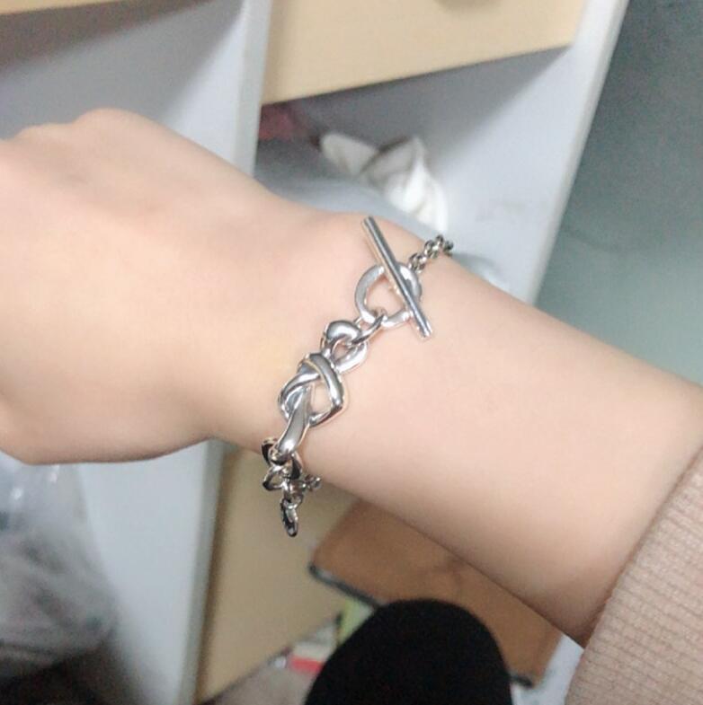 925 Sterling Silver Hand Chain Bracelets Original Box for Pandora Knotted Heart Bracelet Women designer ps0883
925 Sterling Silver Hand Chain Bracelets Original Box for Pandora Knotted Heart Bracelet Women designer ps0883