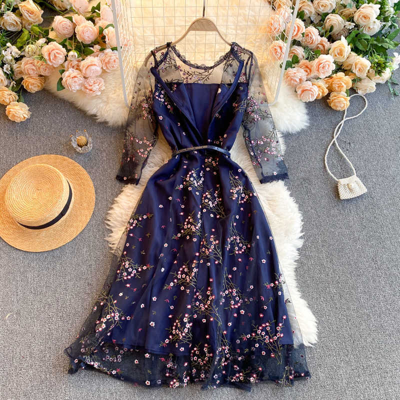 Women Fashion Elegant Feminine A-line Dress Round Neck Long Sleeve Gauze Plum Blossom Embroidery Vestidos R287 210527