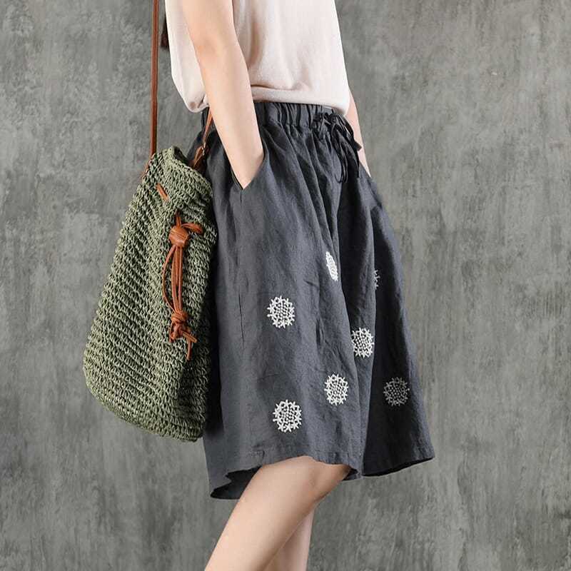 Women's Shorts Summer Fashion Casual Loose Cotton Linen High Waist Harem Short Pants Embroidery Wide for Women 210714