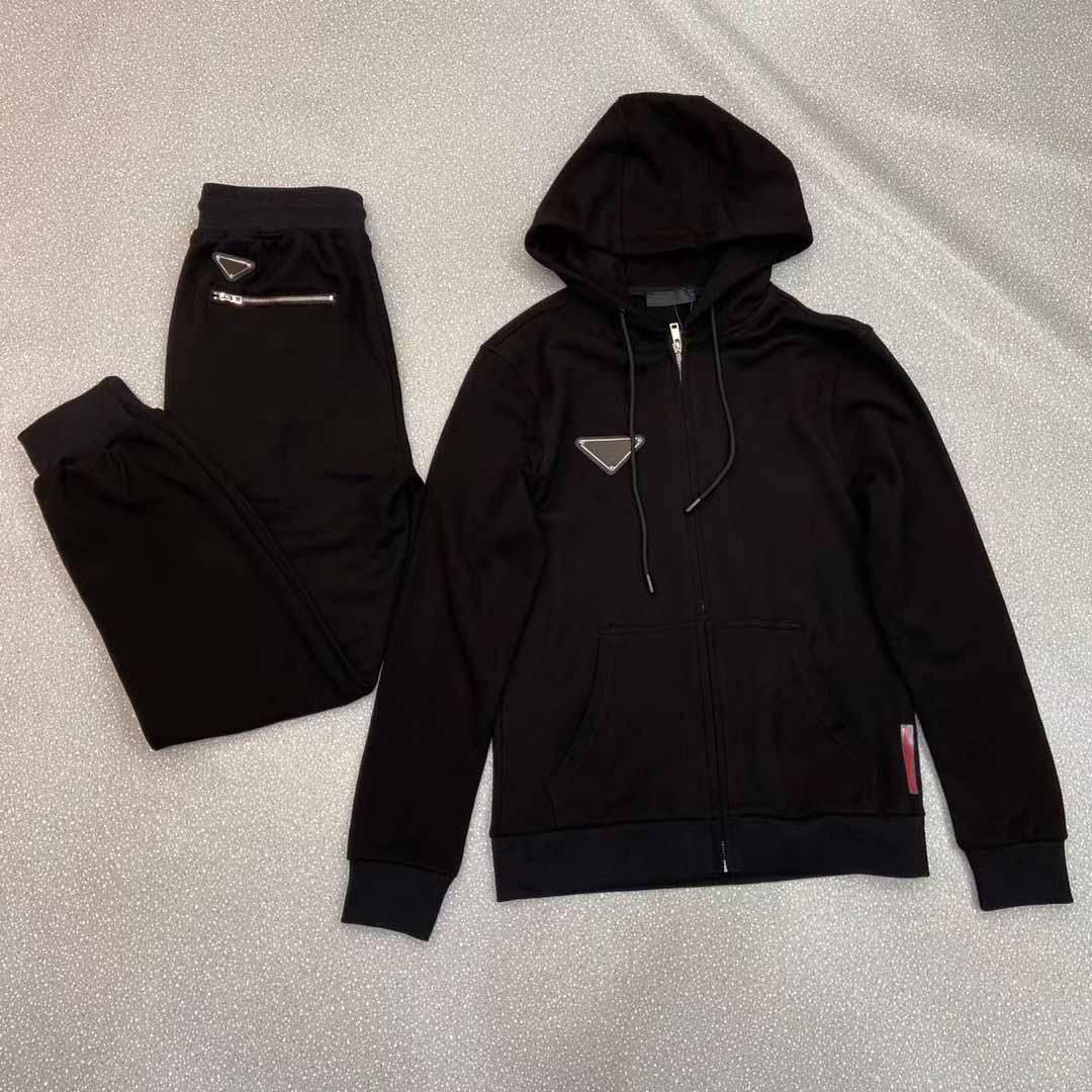 2021.1.12 New fashion real photos free shipping top quality longsleeve men casual tracksuit sprot designer tracksuit asian size -3xl, Gray
2021.1.12 New fashion real photos free shipping top quality longsleeve men casual tracksuit sprot designer tracksuit asian size -3xl, Gray
