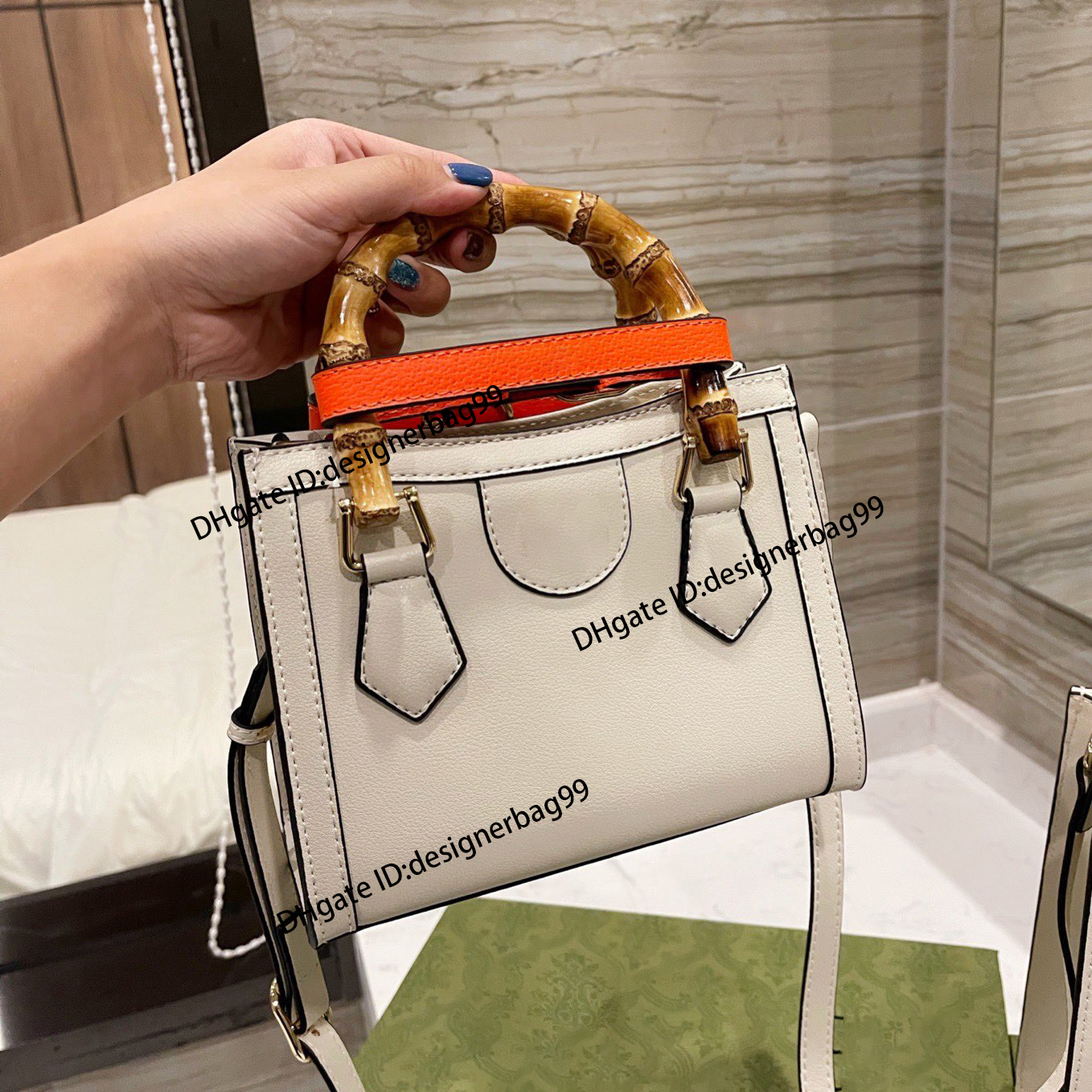 Luxury Designer Handbag Women Tote Berkin Bags Crossbody Messenger Shoulder Bag 25 30 35 40cm Gold Hardware Straps Cowhide Leather High Quality Large Capacity Purse, Picture-color with logo 21*16 cm
Luxury Designer Handbag Women Tote Berkin Bags Crossbody Messenger Shoulder Bag 25 30 35 40cm Gold Hardware Straps Cowhide Leather High Quality Large Capacity Purse, Picture-color with logo 21*16 cm