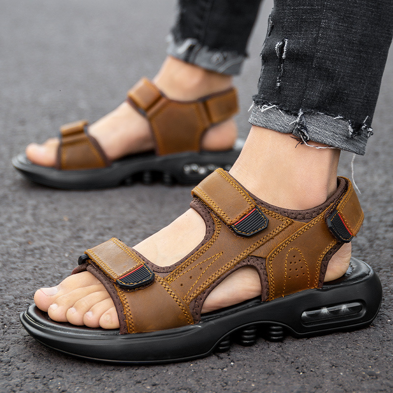 Slippers Summer men's casual sandals leather air cushion outdoor wear P67E, 1# shoe box
Slippers Summer men's casual sandals leather air cushion outdoor wear P67E, 1# shoe box