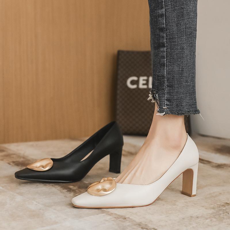 Dress Shoes sweet commuting temperament square head high heel women's shoes medium thick shallow mouth fashion single women b65-11 GTIF, 1# shoe box
Dress Shoes sweet commuting temperament square head high heel women's shoes medium thick shallow mouth fashion single women b65-11 GTIF, 1# shoe box