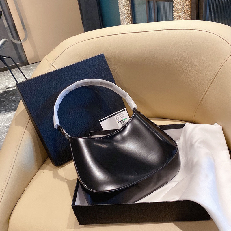 pieces of designer fashion bag coin purse old flower embossed classical chain shoulder bag lady purse belt bag free shipping 27 19cm0, Black
pieces of designer fashion bag coin purse old flower embossed classical chain shoulder bag lady purse belt bag free shipping 27 19cm0, Black