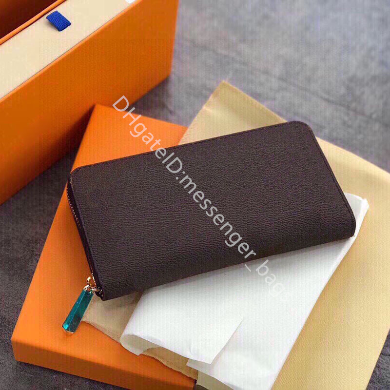 2021 SS Lady Fashion Handbags Shoulder Bags Genuine Leather Letter Classic Zipper Flap Interior Slot Pocket Clutch Bag, Color q
2021 SS Lady Fashion Handbags Shoulder Bags Genuine Leather Letter Classic Zipper Flap Interior Slot Pocket Clutch Bag, Color q