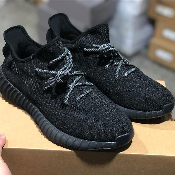 Kanye West Runner Shoes Earth Yecheil Black Static Reflective Marsh Flax Men Sneakers Gid Glow Clay Beluga 2.0 Men Women Designer Sneakers
Kanye West Runner Shoes Earth Yecheil Black Static Reflective Marsh Flax Men Sneakers Gid Glow Clay Beluga 2.0 Men Women Designer Sneakers