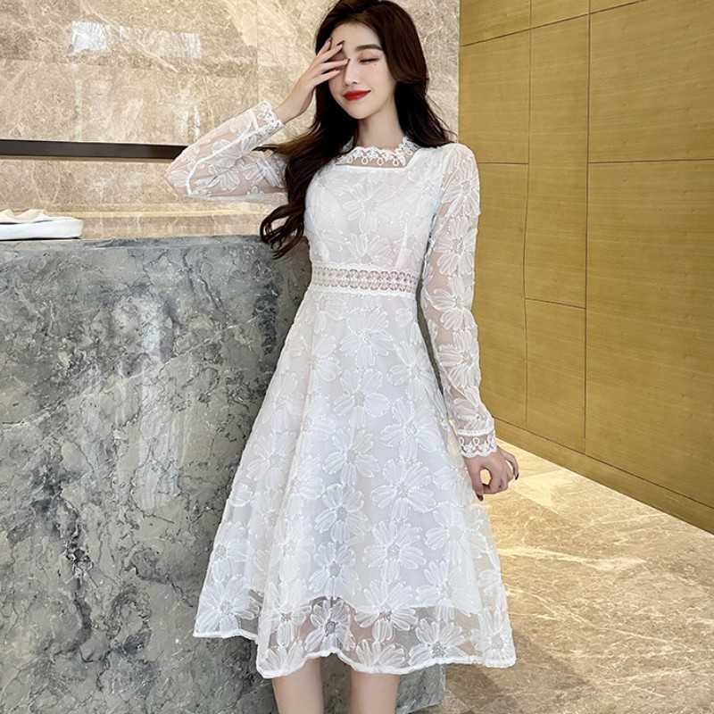 Spring Fashion Flower Lace Embroidery Midi Dress Sweet Women Long Sleeve White Casual Slim Party Dresses Robe Vestidos 210526
Spring Fashion Flower Lace Embroidery Midi Dress Sweet Women Long Sleeve White Casual Slim Party Dresses Robe Vestidos 210526