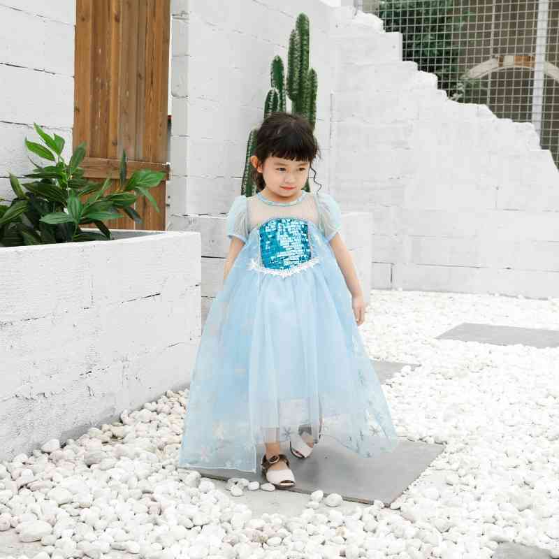 2021 new summer children's day performance, snow and jade princess skirt, girl dress, long skirt., Light blue short sleeves
2021 new summer children's day performance, snow and jade princess skirt, girl dress, long skirt., Light blue short sleeves