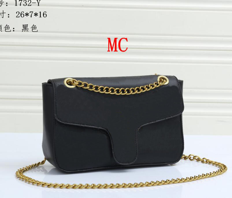 Wholesale Evening bags luxurys designers handbags top leather material kill letter style design gift bag shoulder SLY90.
Wholesale Evening bags luxurys designers handbags top leather material kill letter style design gift bag shoulder SLY90.