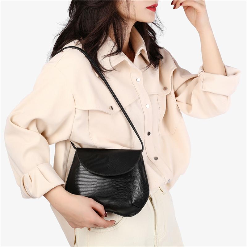 Women Shoulder Bag Fashion Crossbody Messenger Bags Designer PU Leather Handbag Female bags for women 2021 Bolsa Feminina, Black
Women Shoulder Bag Fashion Crossbody Messenger Bags Designer PU Leather Handbag Female bags for women 2021 Bolsa Feminina, Black