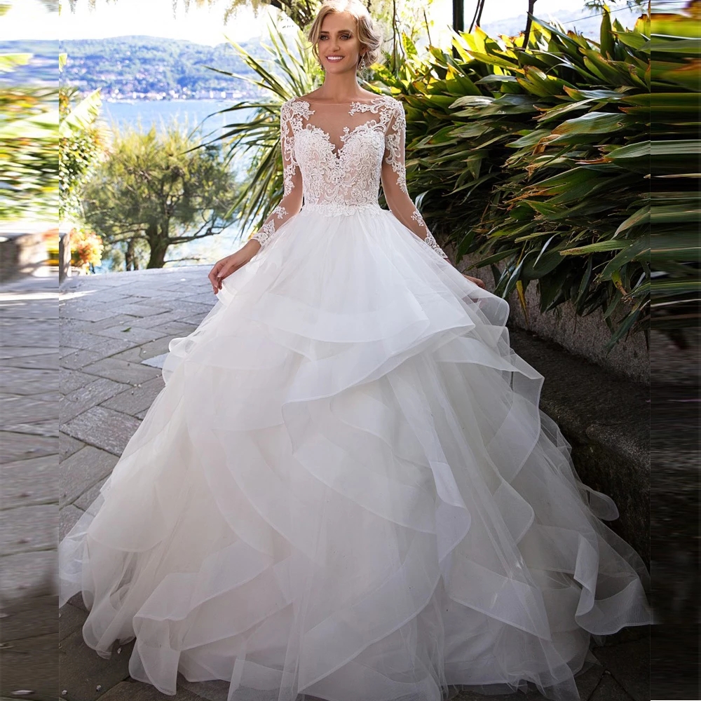Vintage Ball Gown Wedding Dresses Princess 2022 Long Sleeve Open Back Appliques Lace Tulle Tiered Skirt Bridal Wedding Gowns, White
Vintage Ball Gown Wedding Dresses Princess 2022 Long Sleeve Open Back Appliques Lace Tulle Tiered Skirt Bridal Wedding Gowns, White