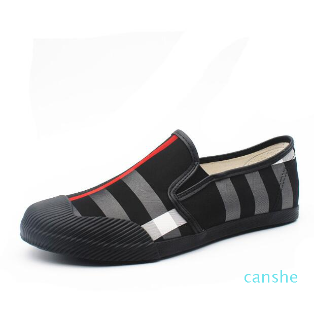 Fashion-Black and khaki canvas shoes men loafers black canvas leather insole men's casual shoes men's flat
Fashion-Black and khaki canvas shoes men loafers black canvas leather insole men's casual shoes men's flat