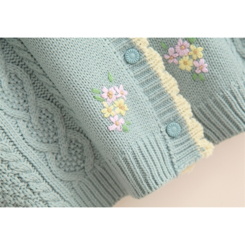 Mori Girl Sweet Floral Thick Warm Sweater Spring Autumn Women Knitted Cardigans Girl's Twist Crochet Knitted Sweater Coat 210218