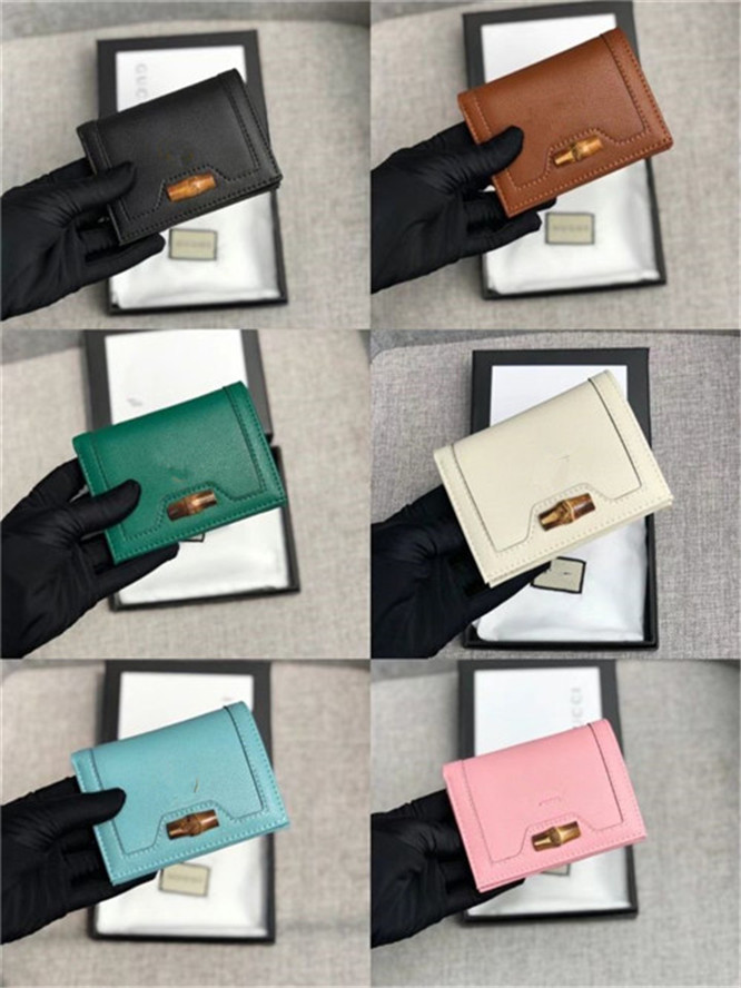 High quality women Short Wallet Leather black bag Style Purse card Holders with gift box
High quality women Short Wallet Leather black bag Style Purse card Holders with gift box