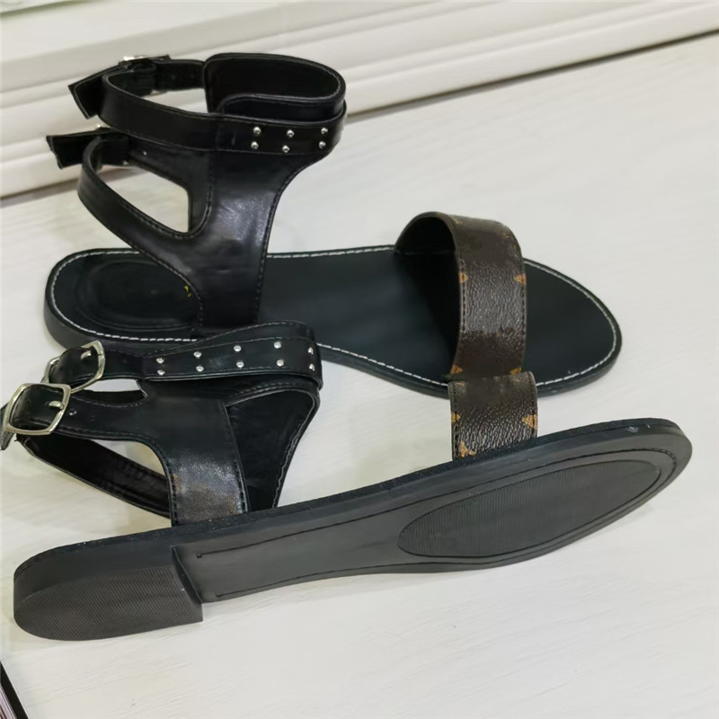 fashion Designer Women Sandals L V Summer Flats Sexy Ankle High Boots Men Gladiator Shoes Ladies Beach Roman 41-42
fashion Designer Women Sandals L V Summer Flats Sexy Ankle High Boots Men Gladiator Shoes Ladies Beach Roman 41-42