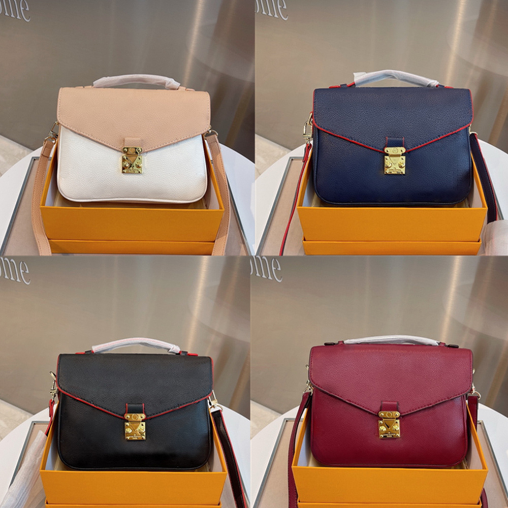 Cowhide Emboss POCHETTE METIS Messenger Bags Women Fashion Shoulder Crossbody Bag Designer Luxurys Handbags Real Leather 5A+ Quality Lady Fl
Cowhide Emboss POCHETTE METIS Messenger Bags Women Fashion Shoulder Crossbody Bag Designer Luxurys Handbags Real Leather 5A+ Quality Lady Fl