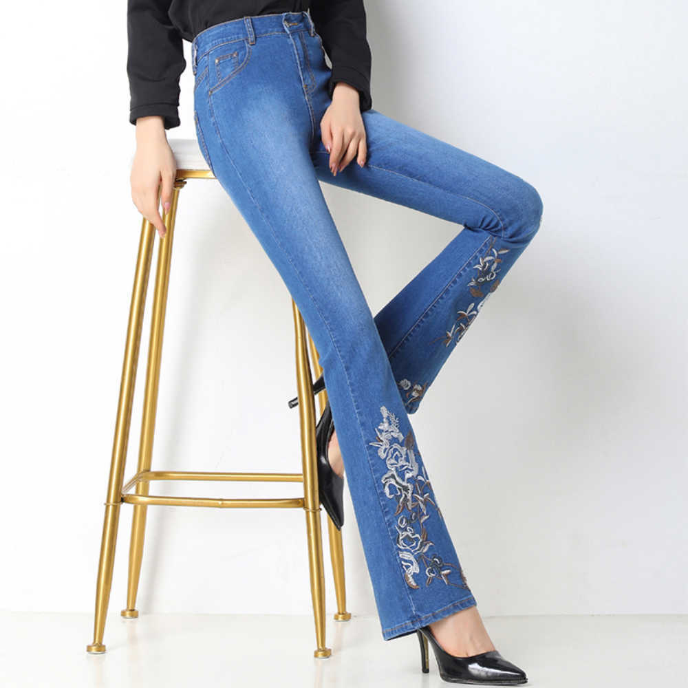 Embroidered Flower Denim Jeans For Women Fashion High Waist Flare Pants Casual Loose Stretch Trousers 210922