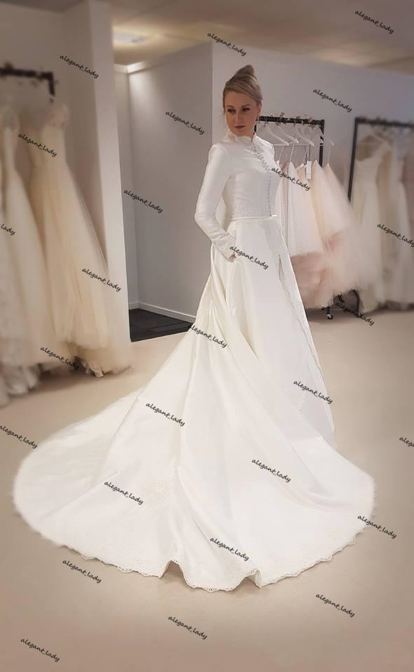 Muslim Modest Wedding Dresses With Long Sleeves High Neck Lace Applique Princess Hijab Church Arabic Bridal Dress with Pocket