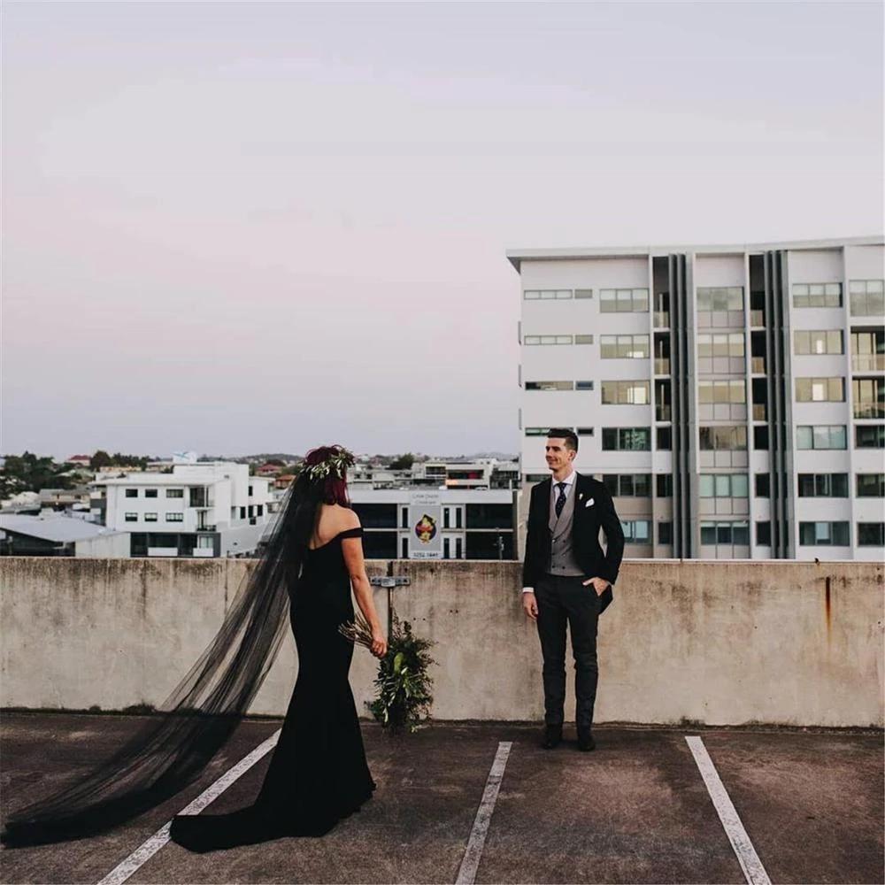 Gothic 2022 Black Wedding Dresses Mermaid Bridal Gown Satin Off The Shoulder Zipper Back Custom Made Plus Size Sweep Train Vestidos De Novia