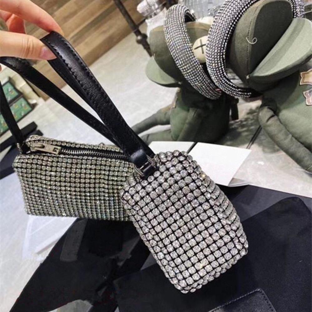 5A+ Luxury new 2020 BaoXiaoFang bales one shoulder underarm diamond fashion handbagluxurys crossbody bagswomen luxurys designers
5A+ Luxury new 2020 BaoXiaoFang bales one shoulder underarm diamond fashion handbagluxurys crossbody bagswomen luxurys designers