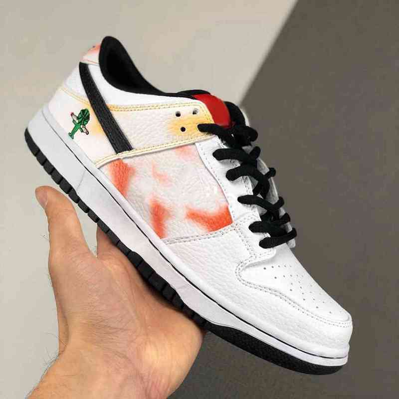 Shoes Dunk SB Pro Low Gun Tie Dye Black Roswell Kids Raygun Tie-Dye White Orange Men Women
Shoes Dunk SB Pro Low Gun Tie Dye Black Roswell Kids Raygun Tie-Dye White Orange Men Women