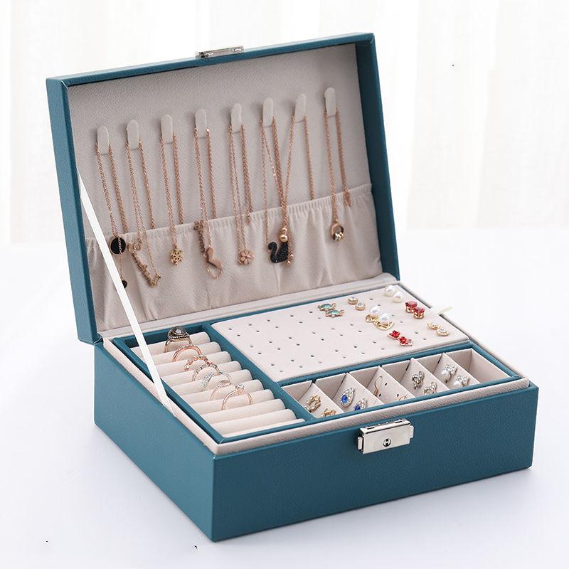 2021 Leather Jewelry Storage Display Portable European-Style Multi-Function Packaging Box With Drawer Winter Gift
2021 Leather Jewelry Storage Display Portable European-Style Multi-Function Packaging Box With Drawer Winter Gift