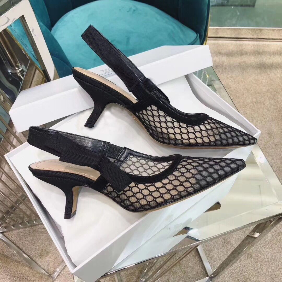 Fashion High heeled sandals Gladiator Leather Pointed sexy Designer luxury heel shoes Letter woman shoe 42, Black
Fashion High heeled sandals Gladiator Leather Pointed sexy Designer luxury heel shoes Letter woman shoe 42, Black