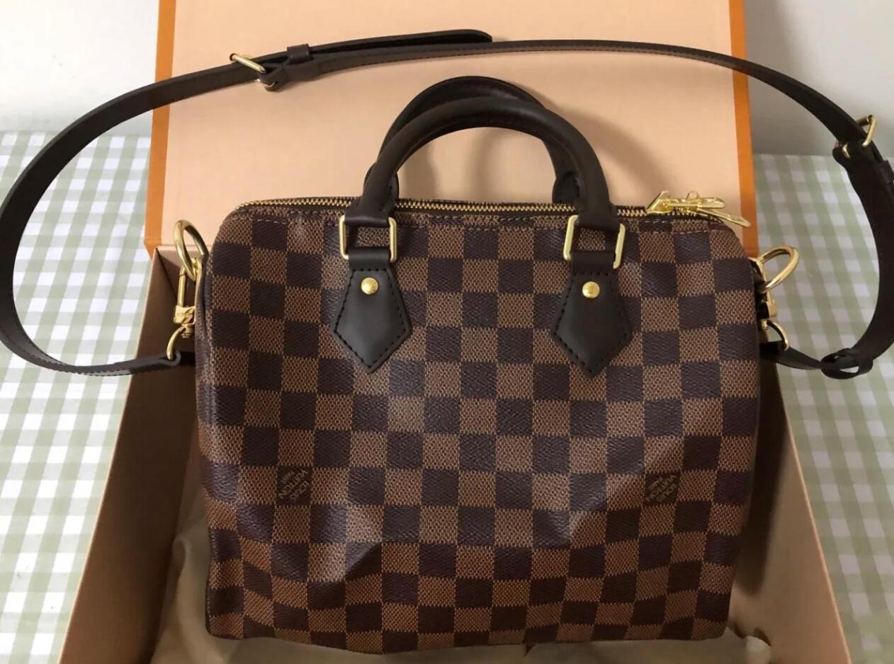 Women Bag Leather Handbags Shoulder Bag 30cm Crossbody Bags for Women Handbag Purse Hot sale 068 LV LOUIS VITTON
Women Bag Leather Handbags Shoulder Bag 30cm Crossbody Bags for Women Handbag Purse Hot sale 068 LV LOUIS VITTON