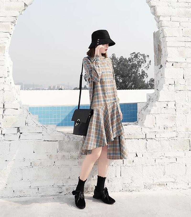 Korea Style Fashion Plaid Dress Spring Autumn Arrival O Neck Long Sleeve Casual Asymmetrical for Women 210615Z