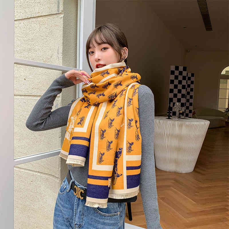 70% OFF Design Korean fashion imitation cashmere versatile scarf women's thickened and lengthened tassel warm air conditioning shawl Bib live broadcast
70% OFF Design Korean fashion imitation cashmere versatile scarf women's thickened and lengthened tassel warm air conditioning shawl Bib live broadcast
