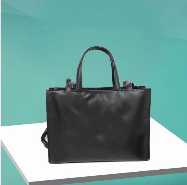Women Designer top Mini Telfar Womens Purse Tote handbags Fashion Style Luxury bag Pu Leather High Quality handbag wholesale Shopping Bags
Women Designer top Mini Telfar Womens Purse Tote handbags Fashion Style Luxury bag Pu Leather High Quality handbag wholesale Shopping Bags