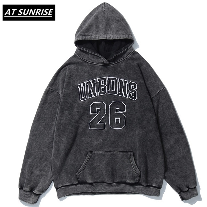 AT SUNRISE Oversized Hoodie Sweatshirt Men Hip Hop Streetwear Harajuku Washed Hooded Pullover Autumn Cotton Loose Hoodie Black 201020