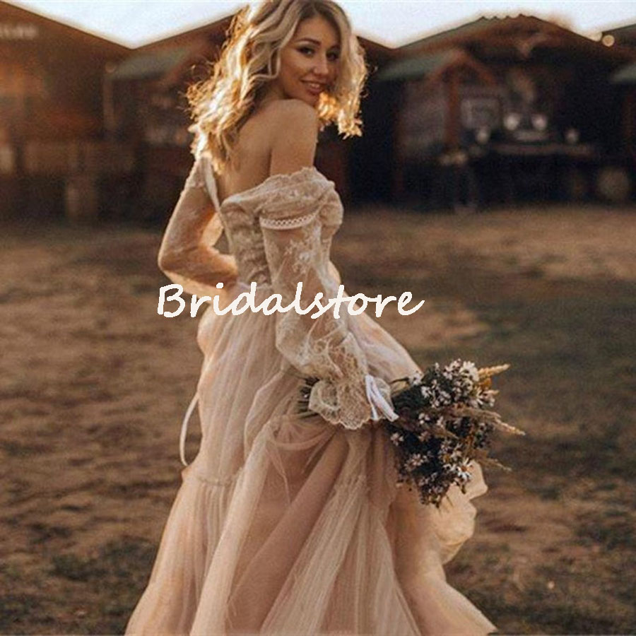 Lace Boho Champagne Wedding Dress 2022 With Long Sleeve Sexy A Line Tulle Country Wedding Gowns Elegant Flowy Robe de Mariage New Arrival Cowgirls Bri