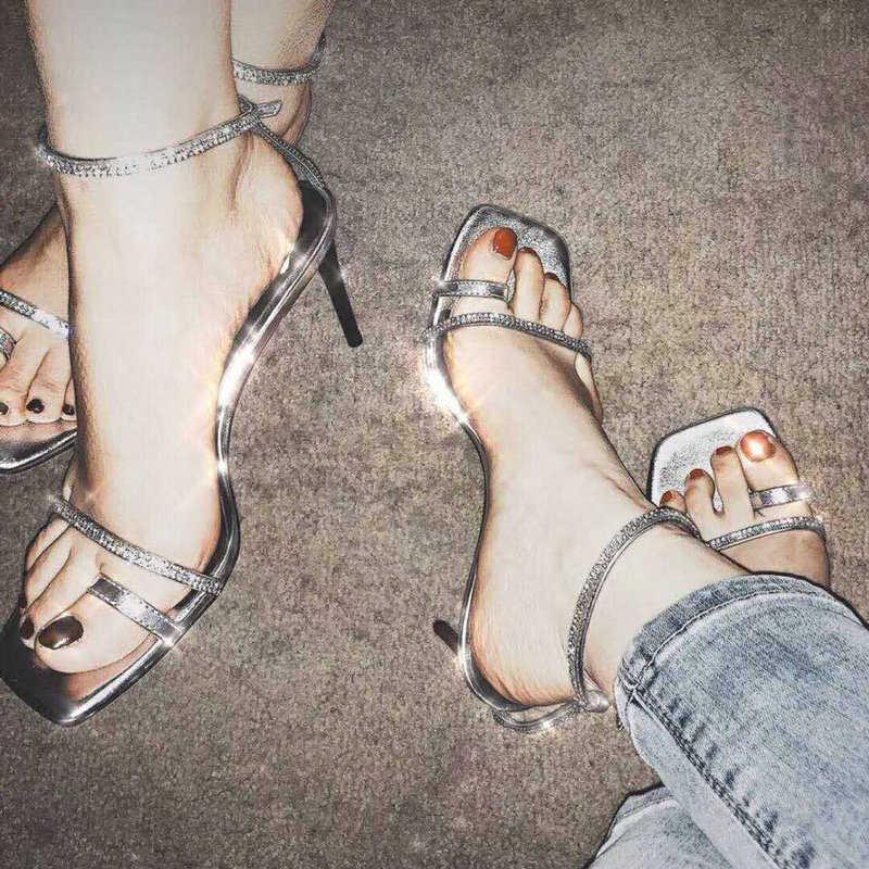 Dress Shoes 2021 Square Head Rhinestone Leather Sandals Women's Summer Word With Stiletto High Heel, Silver
Dress Shoes 2021 Square Head Rhinestone Leather Sandals Women's Summer Word With Stiletto High Heel, Silver