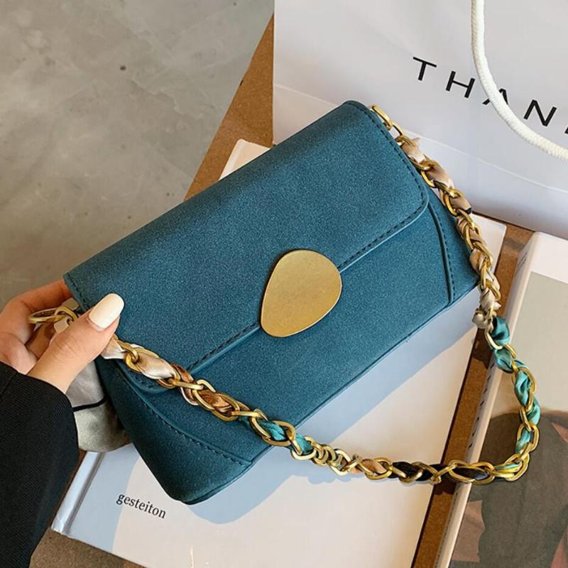Vintage Ribbon Chain Tote bag 2021 Fashion New High quality Matte Leather Women's Designer Handbag Flip Shoulder Messenger Bag, Black
Vintage Ribbon Chain Tote bag 2021 Fashion New High quality Matte Leather Women's Designer Handbag Flip Shoulder Messenger Bag, Black