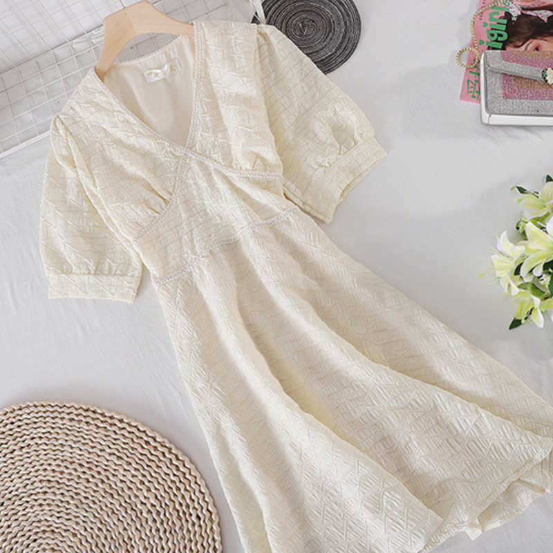 LY VAREY LIN Summer Women Casual Folds Solid Color White Short Dresses Sweet V-neck Puff Sleeve High Waist Female 210526
LY VAREY LIN Summer Women Casual Folds Solid Color White Short Dresses Sweet V-neck Puff Sleeve High Waist Female 210526