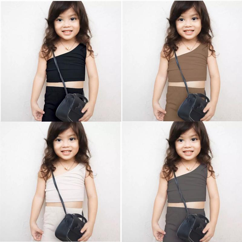 INS Little Girls Sets Summer European and American Fashion One-Shoulder Vest With Shorts 2pieces Suits Children Outfits for 1-4T, White
INS Little Girls Sets Summer European and American Fashion One-Shoulder Vest With Shorts 2pieces Suits Children Outfits for 1-4T, White