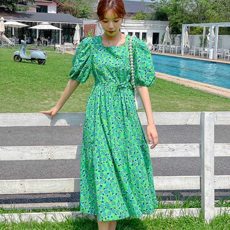 Korean Green Flowers Square Collar Puff Sleeve Chic Dress Ladies Vestidos Summer Elegant Casual Vacation Dresses Female 210526
Korean Green Flowers Square Collar Puff Sleeve Chic Dress Ladies Vestidos Summer Elegant Casual Vacation Dresses Female 210526