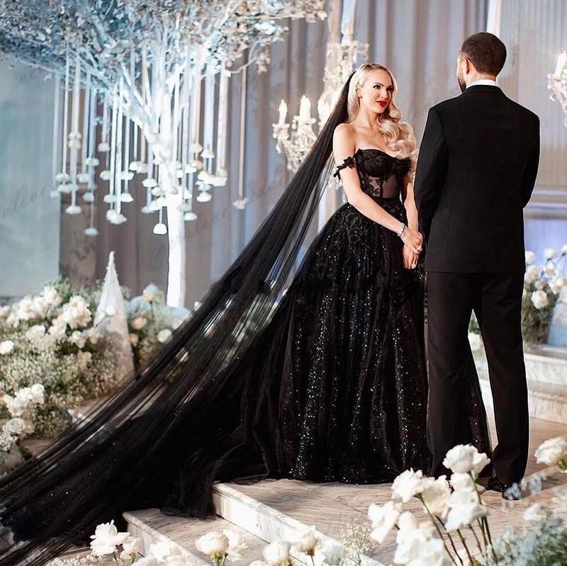 Black Elegant Gothic Sequined Plus Size A Line Wedding Illusion Off Shoulder Lace Appliques Formal Dress Bridal Gowns Cystom Made Robe De Mariee ppliq