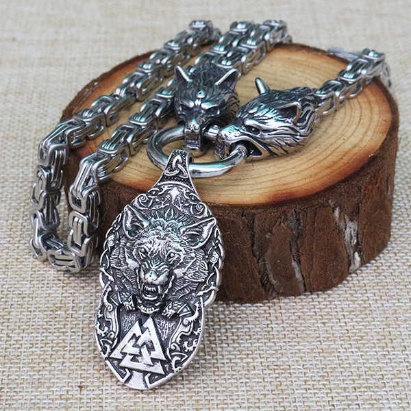 viking Men stainlsteel necklace viking wolf head with norse Fenrir wolf mjolnir pendant norse talisman ethnic jewelry X0707
viking Men stainlsteel necklace viking wolf head with norse Fenrir wolf mjolnir pendant norse talisman ethnic jewelry X0707